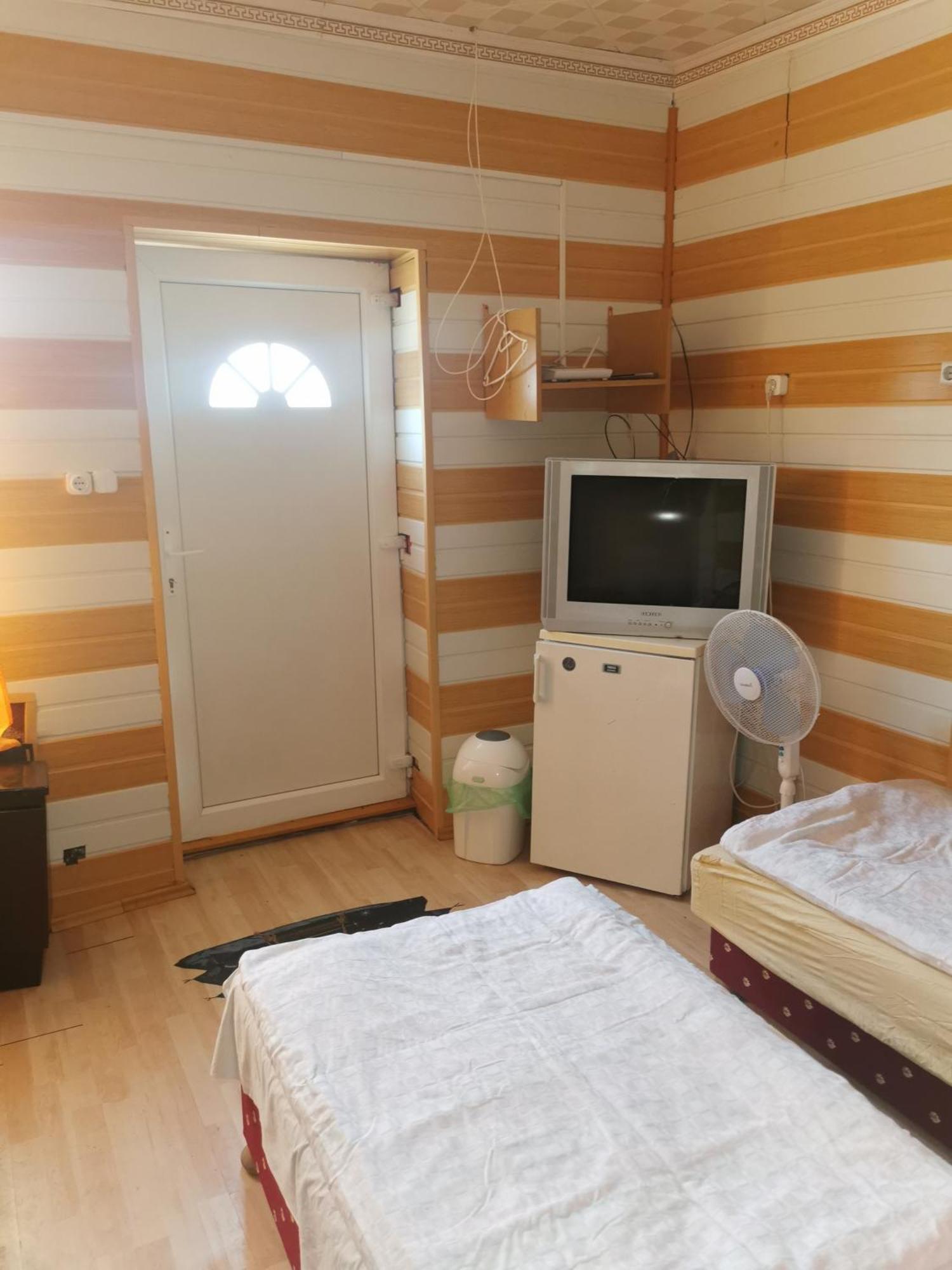 Edit Vendeghaz Tiszaújváros Pokój zdjęcie
